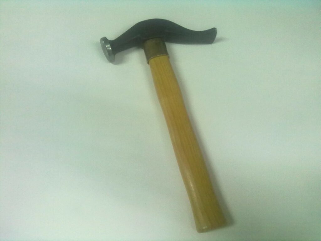 MARTILLO GRANDE 81