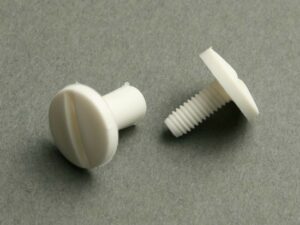 TORNILLO PLASTICO BLANCO 030 mm.